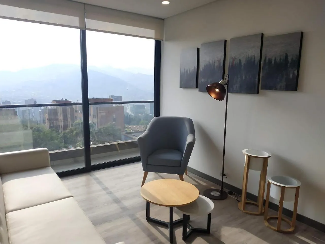 Class Suites By Colclick Envigado 3*,