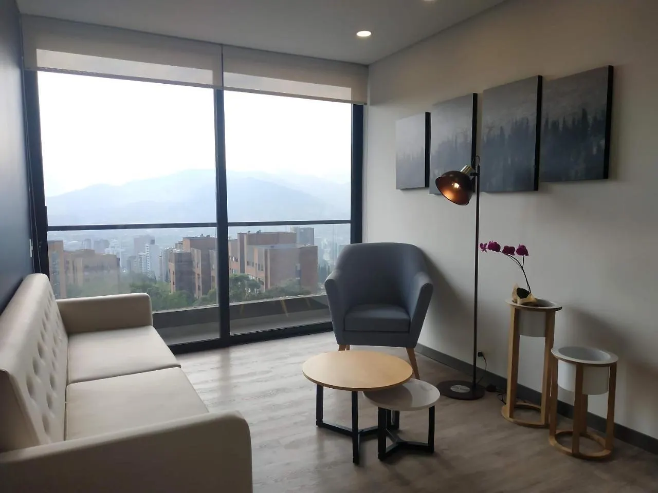 Class Suites By Colclick Envigado