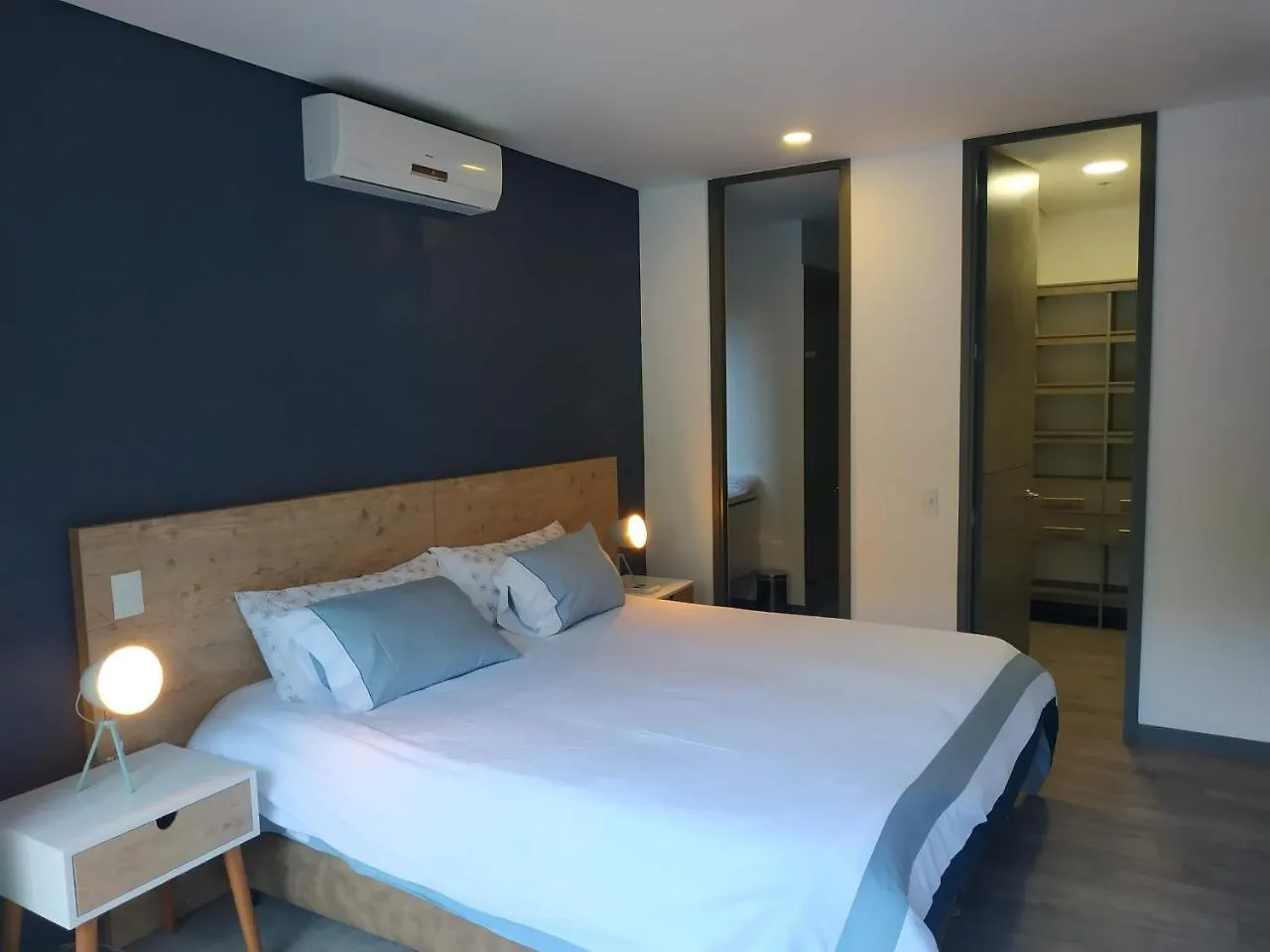 Hotel Class Suites By Colclick Envigado