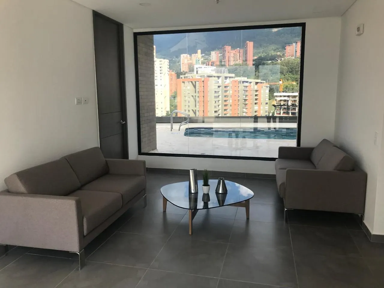 Class Suites By Colclick Envigado